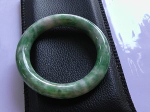 本翡翠プリンセスバングル