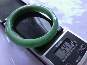 本翡翠バングル