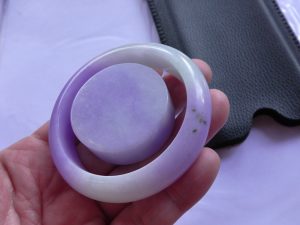 ラベンダー翡翠バングル