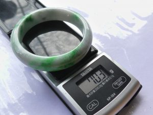 本翡翠バングル