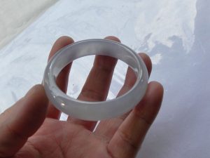 高級氷翡翠バングル　　静御前