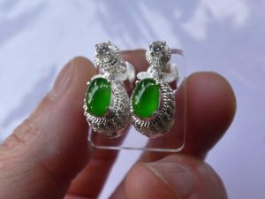 ろうかん翡翠ルース3点