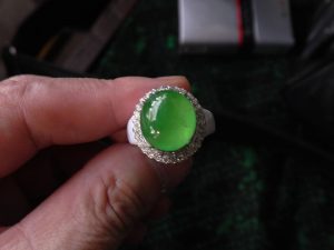 ろうかん翡翠ルース