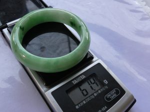 本翡翠バングル