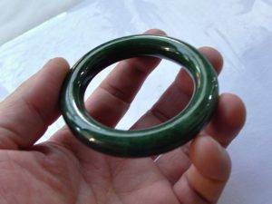 本翡翠プリンセスバングル