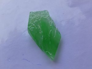 ろうかん翡翠原石