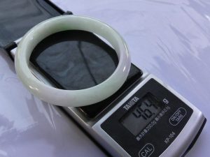 本翡翠バングル