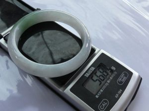 本翡翠バングル