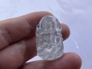 氷翡翠カービング
