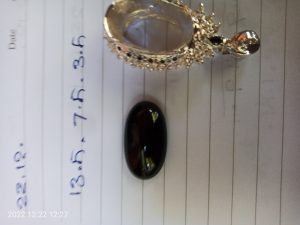 黒翡翠ルース
