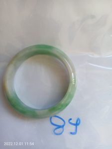 本翡翠バングル