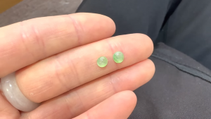 格安氷翡翠ペアルース