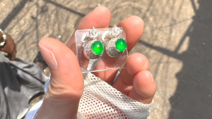 蛍光翡翠ペアルース