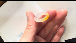 高級氷翡翠くりぬきリング