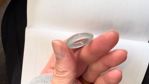 くりぬきリング薄ブルー　14号×4.6×3.0×2.4g　1L