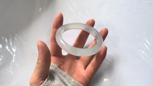高級氷翡翠バングル　静謐