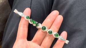 本翡翠ルースブレスレット　藍