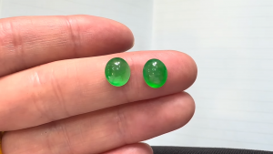 高級ろうかん翡翠ペアルース　愛＆誠