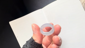 氷翡翠くりぬきリング