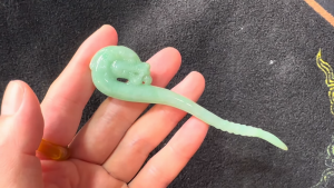 本翡翠彫刻かんざし
