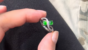 ろうかん翡翠ファッションリング