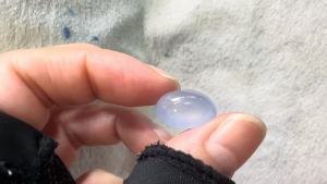 アイスラベンダー翡翠ルース