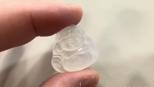 氷翡翠カービング