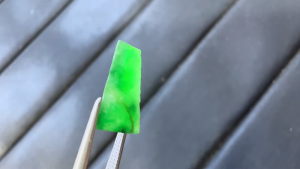 格安ろうかん翡翠原石