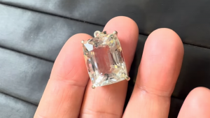 ミャンマーモゴク産水晶ペンダント