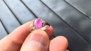 ミャンマーモゴク産スタールビーリング