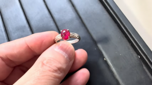 ミャンマーモゴク産レッドスピネルシルバーリング