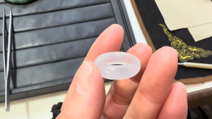 氷翡翠リング