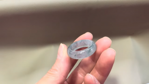 高級くりぬき氷翡翠リング