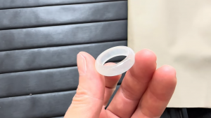 高級氷翡翠くりぬきリング