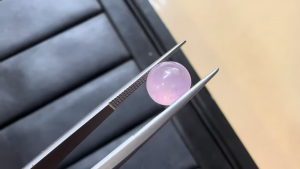 アイスラベンダー翡翠ルース