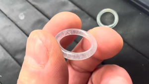 くりぬき氷翡翠リングセット販売　１本でも可