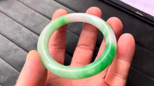 高級ろうかん翡翠プリンセス　誰が為に鐘は鳴る