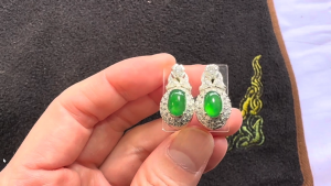 ろうかん翡翠ペアルース