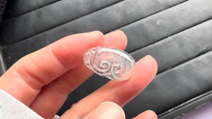 氷翡翠カービング