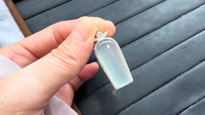 氷翡翠ルース