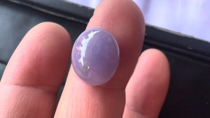 ラベンダー翡翠ルース