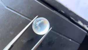 氷翡翠ルース　三彩アイス