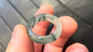 くりぬき氷翡翠リング　山水