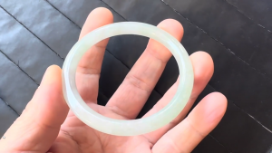 格安アイスプリンセスバングル