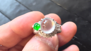 ろうかん＆氷翡翠ペアルース　みどりの親子亀