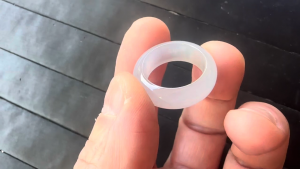 くりぬき氷翡翠リング　白夜