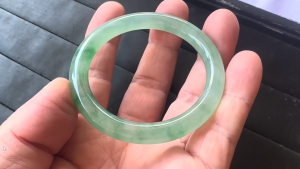 高級アイスプリンセスバングル