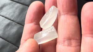 氷翡翠ペア原石