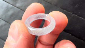 くりぬき氷翡翠リング