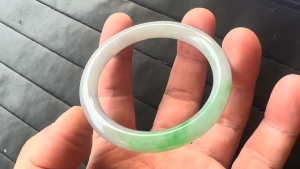 プリンセスバングル